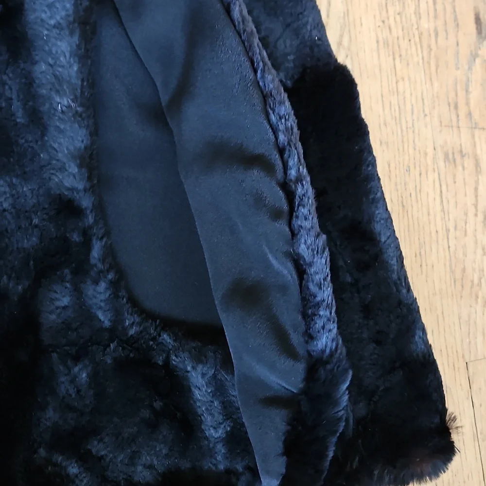 Vintage Sheared Fur Black Cape OS